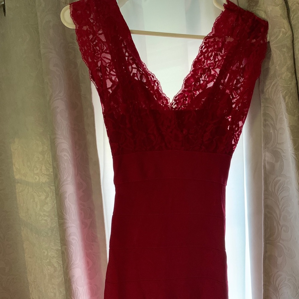 Bebe lace body con dress